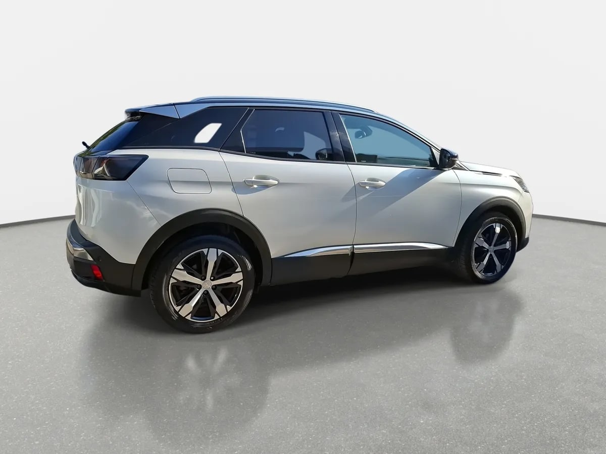 Peugeot 3008 1.5 Allure Pack Bluehdi 130 4x2 Eat8 5p año 2024