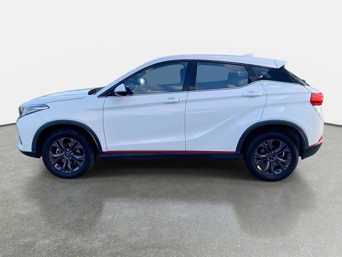 DFSK 500 1.5 Luxury 4x2 Mt 5p año 2025