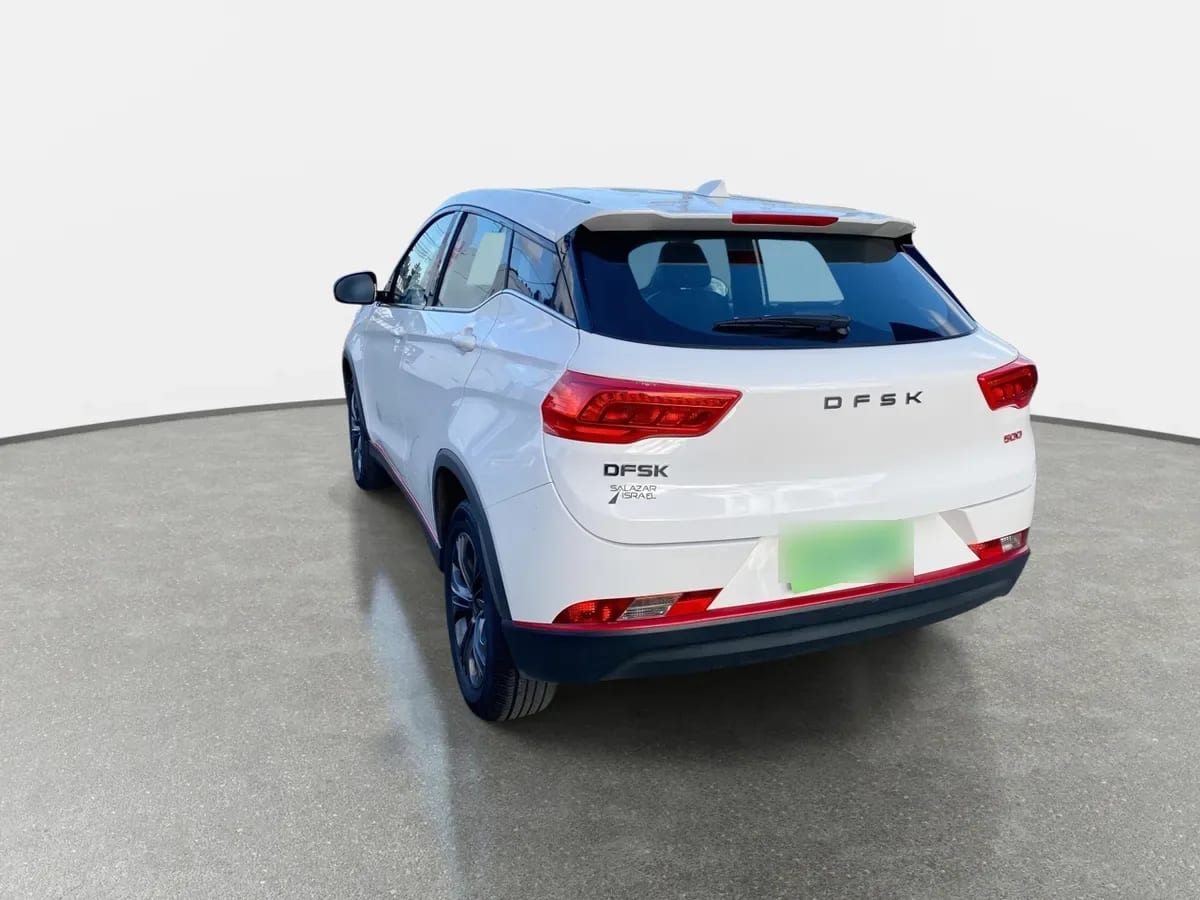 DFSK 500 1.5 Luxury 4x2 Mt 5p año 2025