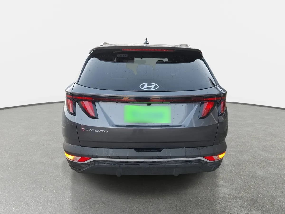 Hyundai Tucson 2.0 Nx4 Plus 2wd Mt 5p año 2023