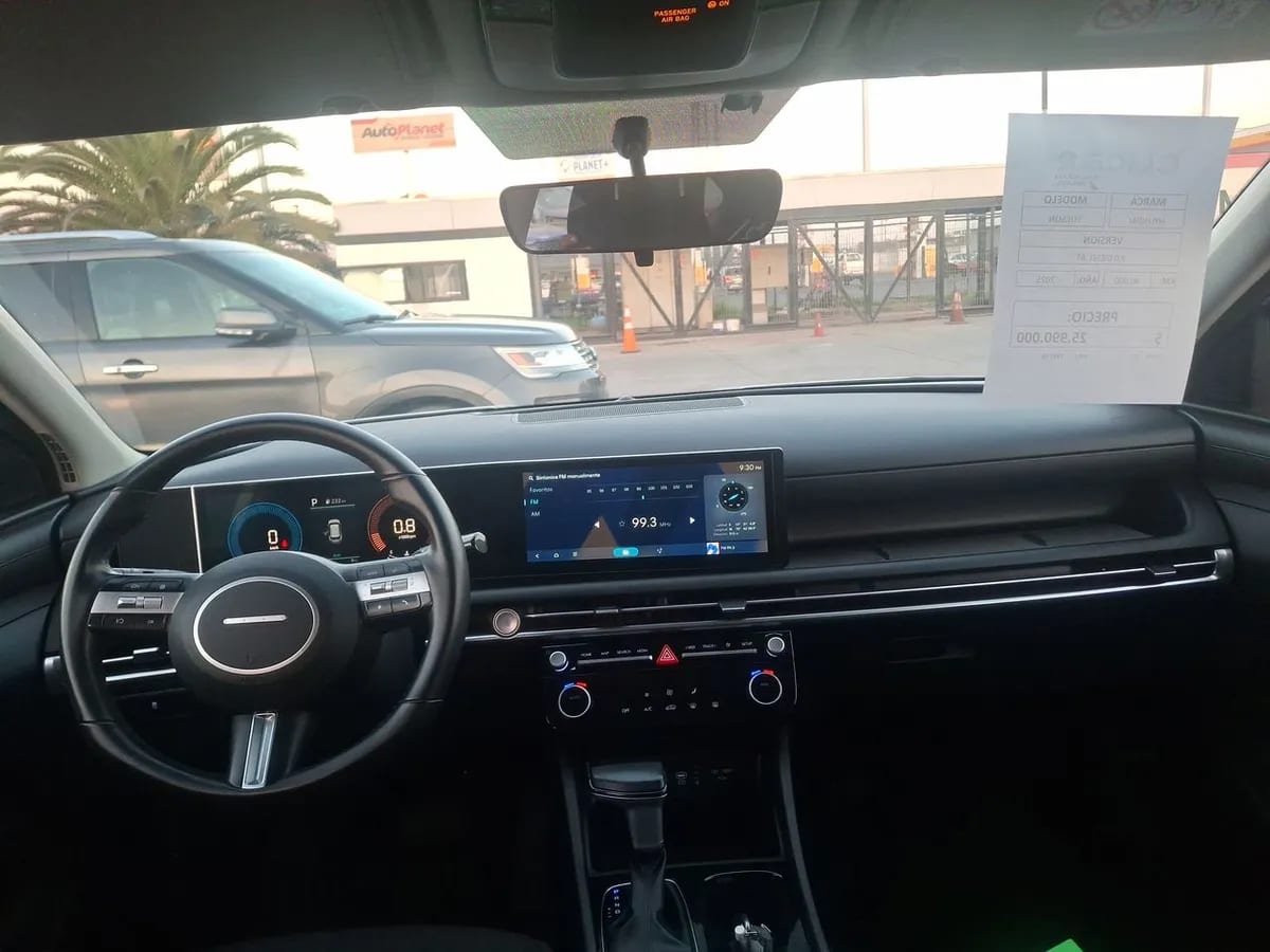 Hyundai Tucson 2.0 Nx4 Plus Fl Diesel 4wd At 5p año 2025