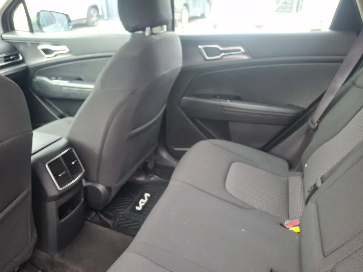 Kia Sportage 2.0 Ex Dies 2wd 8at 5p año 2025