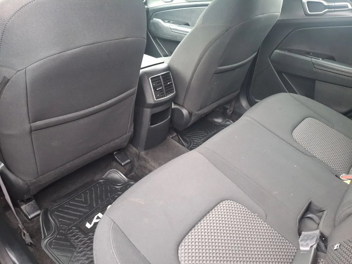 Kia Sportage 2.0 Ex Dies 2wd 8at 5p año 2025