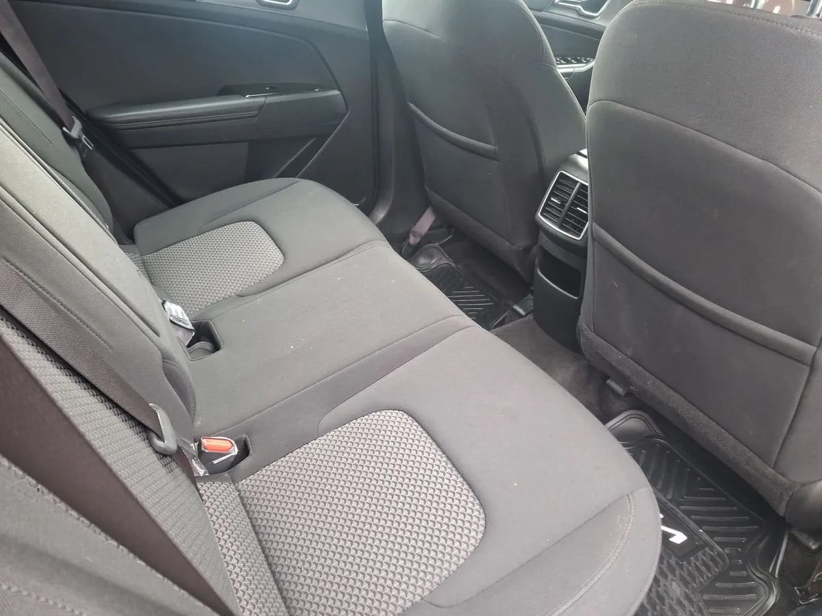 Kia Sportage 2.0 Ex Dies 2wd 8at 5p año 2025