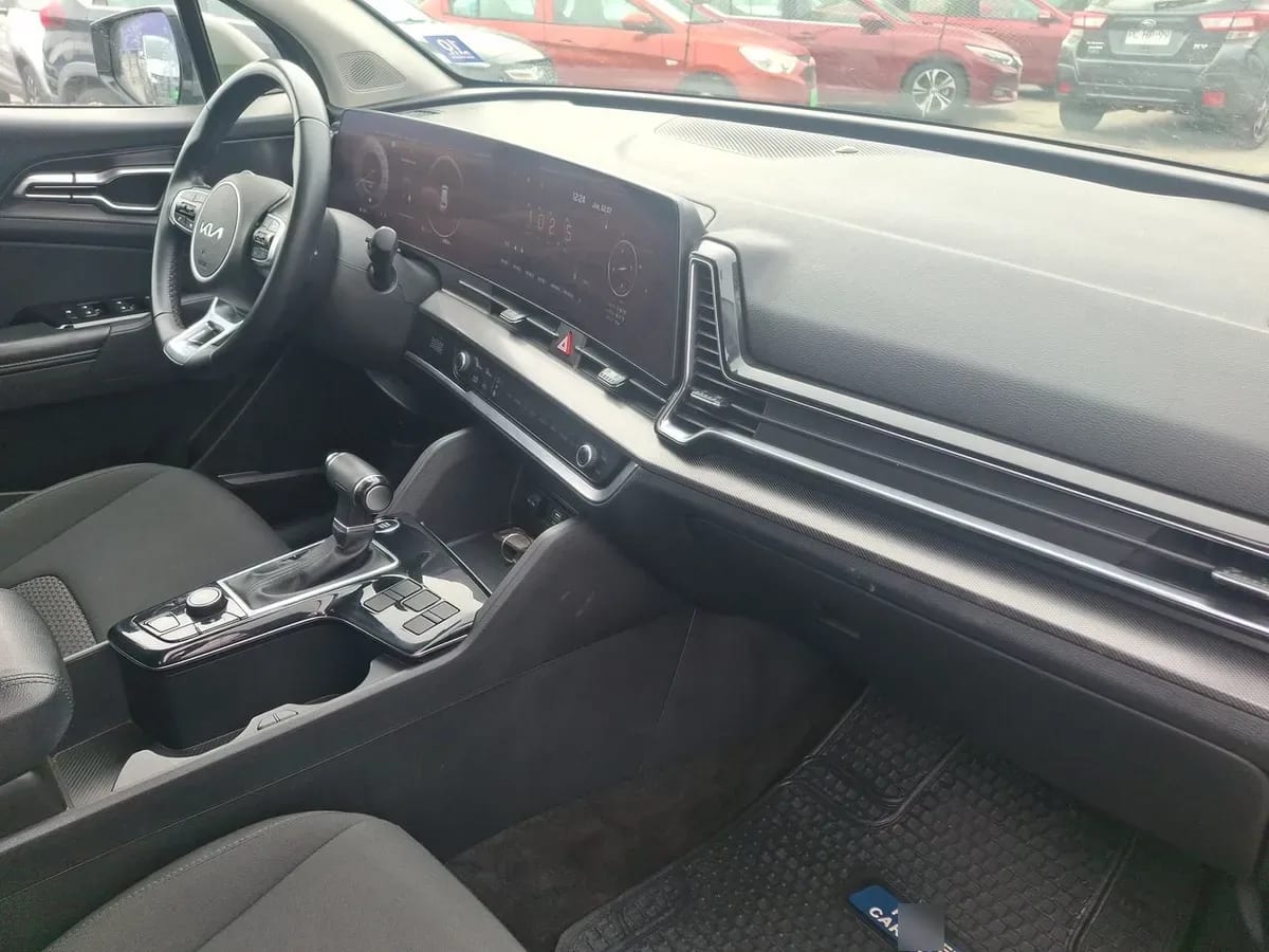 Kia Sportage 2.0 Ex Dies 2wd 8at 5p año 2025
