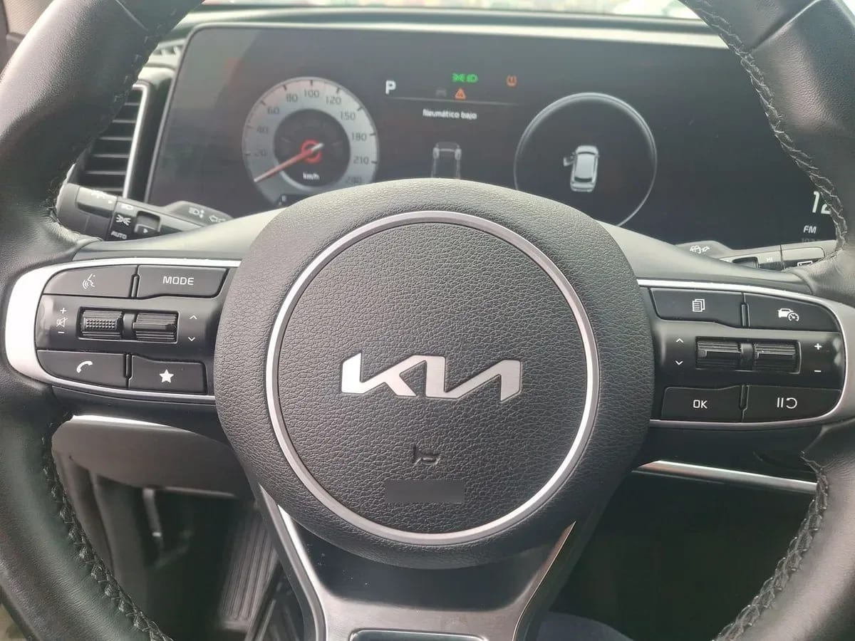 Kia Sportage 2.0 Ex Dies 2wd 8at 5p año 2025