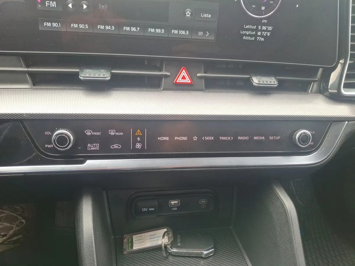 Kia Sportage 2.0 Ex Dies 2wd 8at 5p año 2025