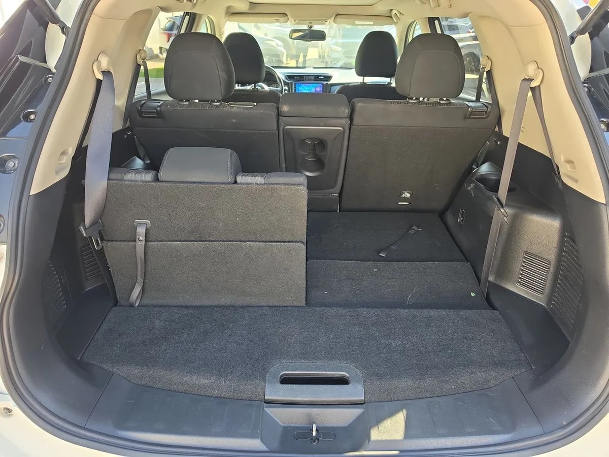 Nissan X-Trail 2.5 Advance 4x2 Cvt At 5p año 2019