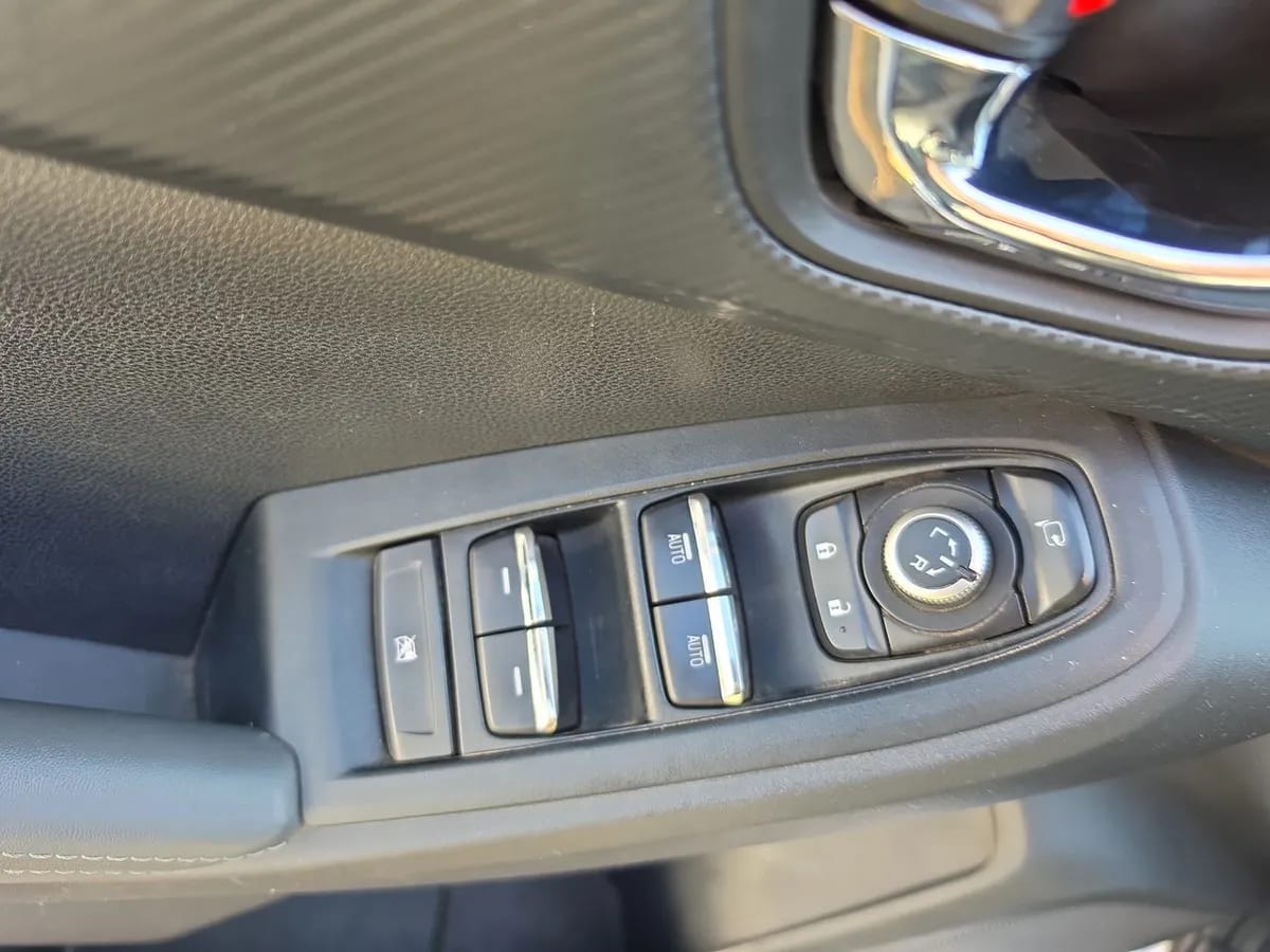 Subaru Crosstrek 2.0 Touring Es Awd Cvt At 5p año 2023