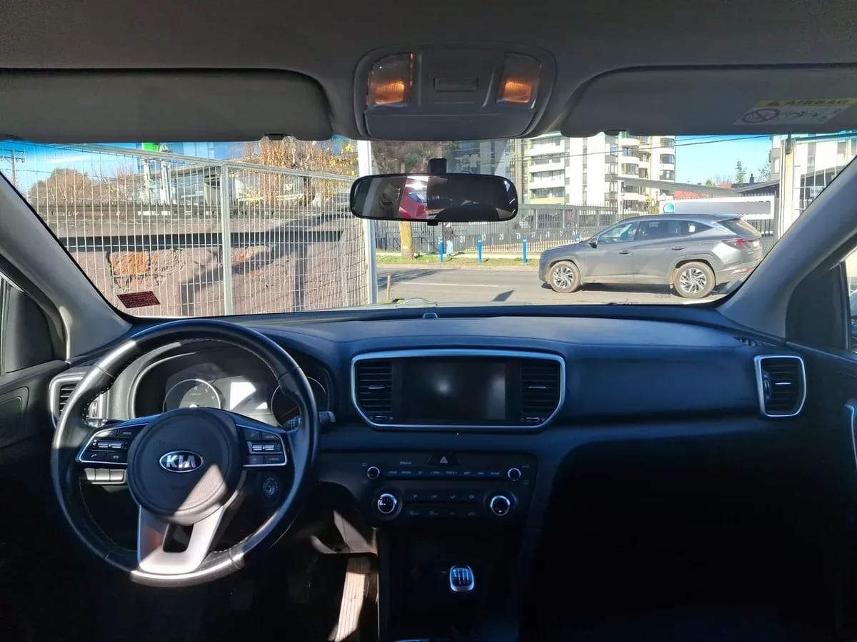 Kia Sportage 2.0 Lx 2wd 6mt 5p año 2019