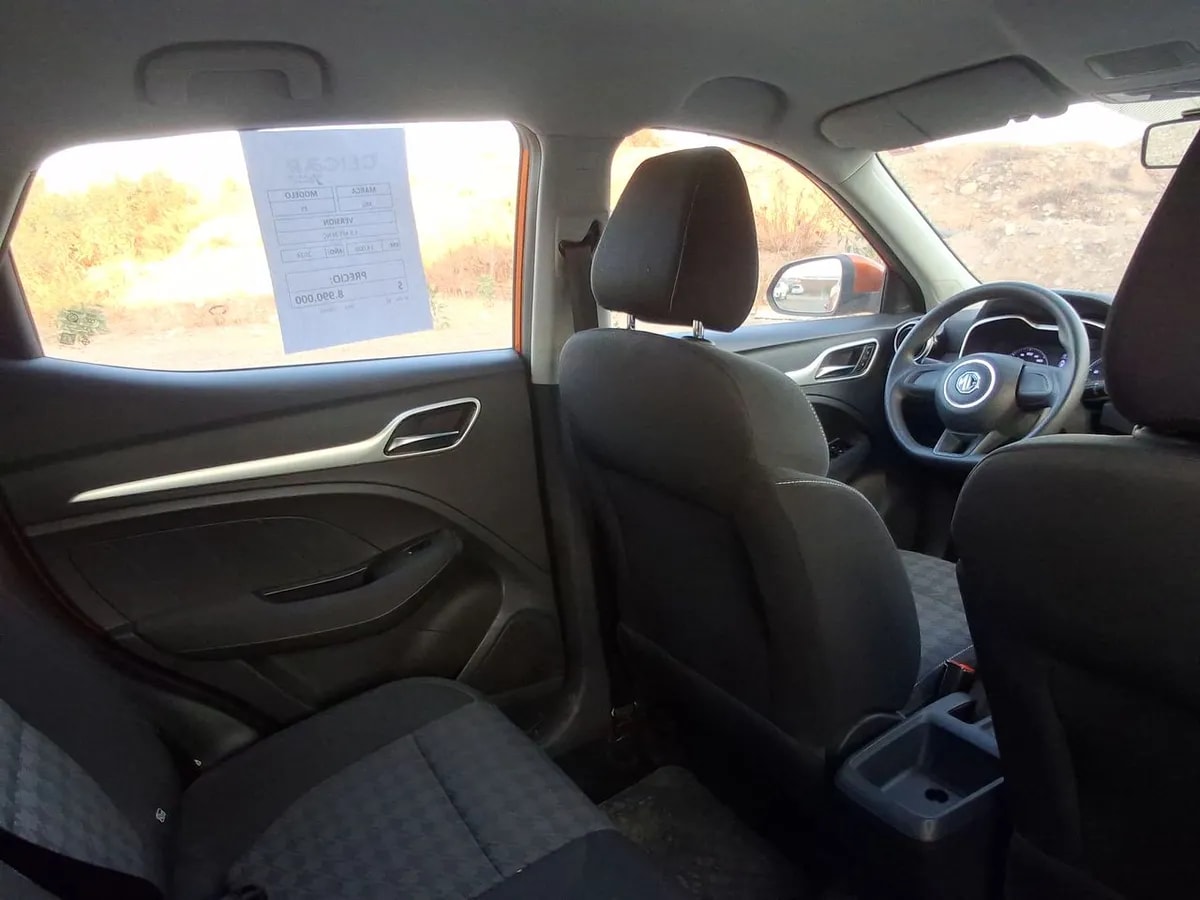 MG Mg Zs 1.5 Std 4x2 Mt 5p año 2024