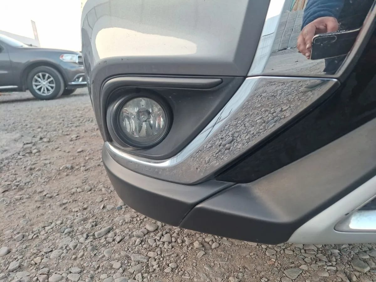 Mitsubishi Outlander 2.0 Glx 4x2 At 5p año 2021