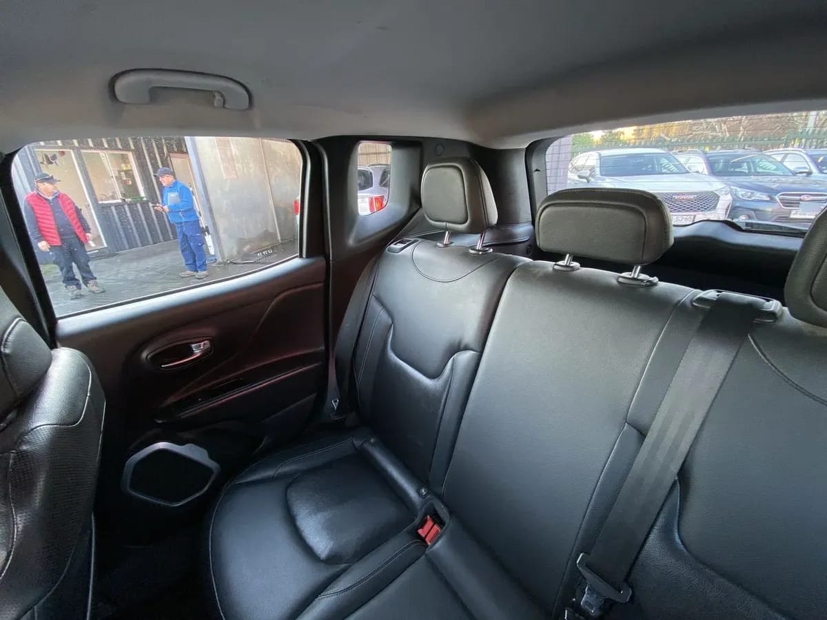 Jeep Renegade 1.8 Longitud 4x2 At 5p año 2019