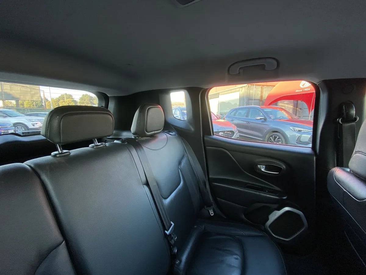 Jeep Renegade 1.8 Longitud 4x2 At 5p año 2019