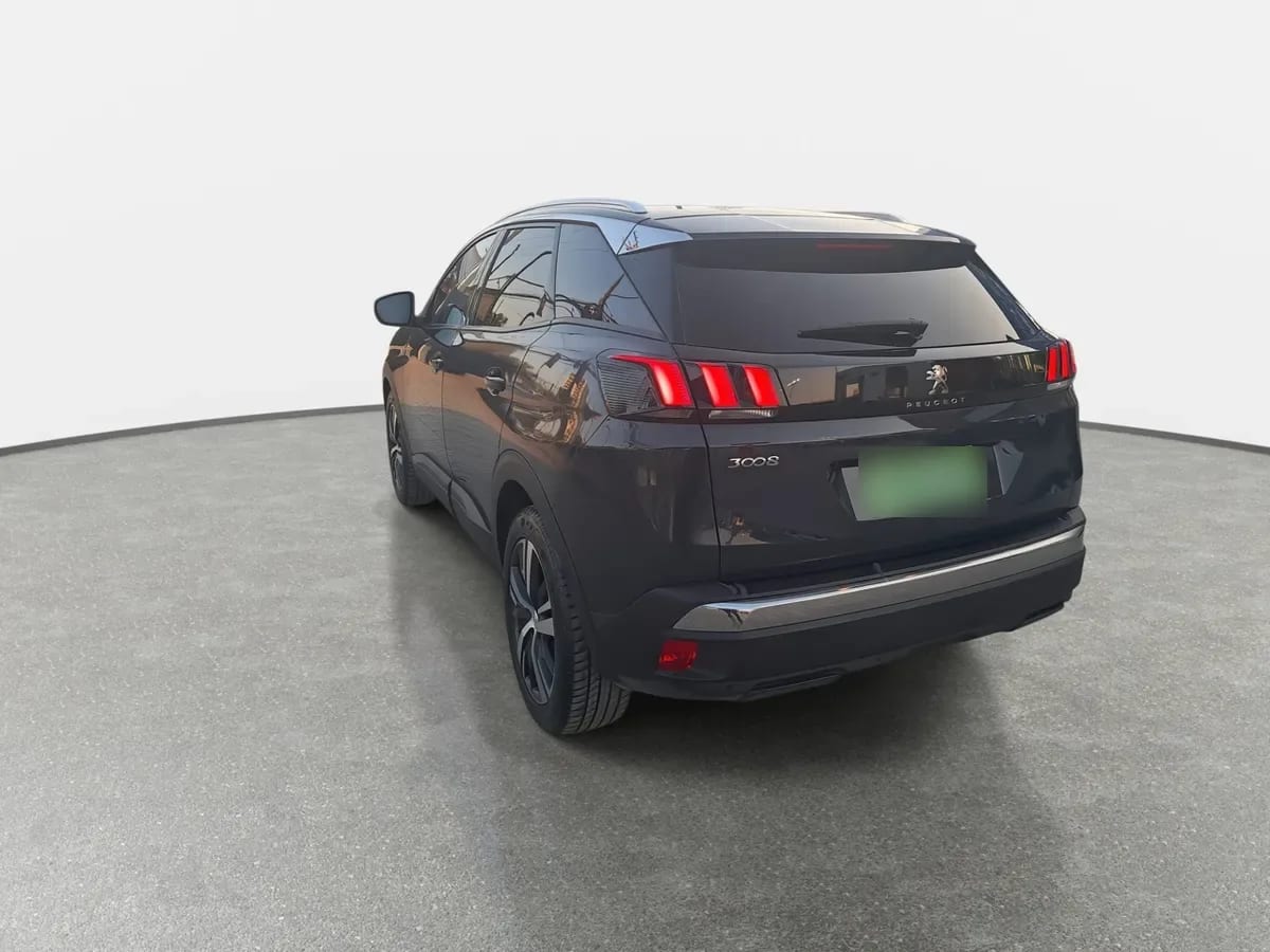 Peugeot 3008 1.5 Active Bluehdi 4x2 130 Mt6 5p año 2019