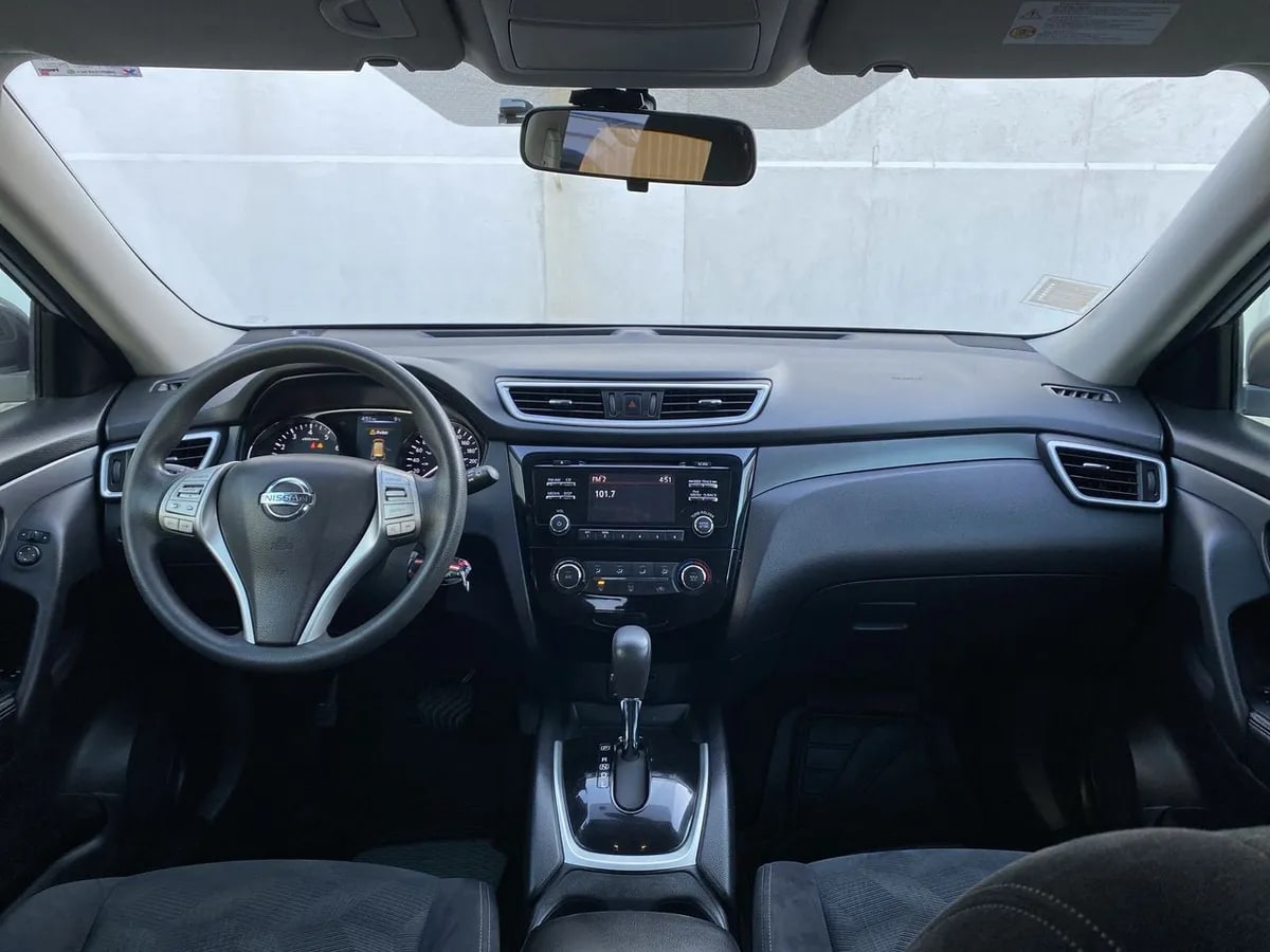 Nissan X-Trail 2.5 Advance 4x2 Cvt At 5p año 2017