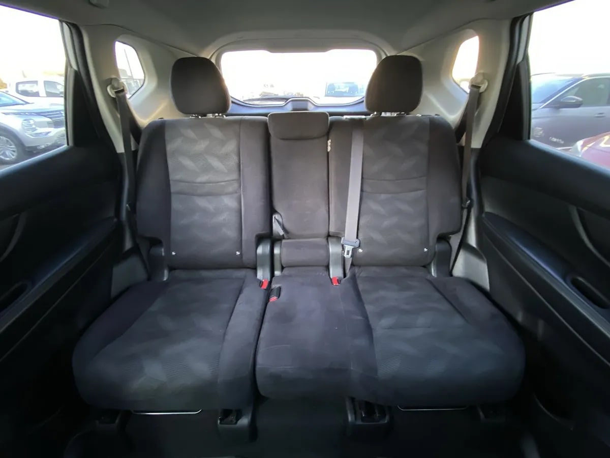 Nissan X-Trail 2.5 Advance 4x2 Cvt At 5p año 2017