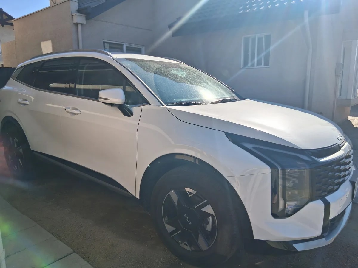 KIA MOTORS SPORTAGE 1.6 X-Line Full At 4x4 año 2025