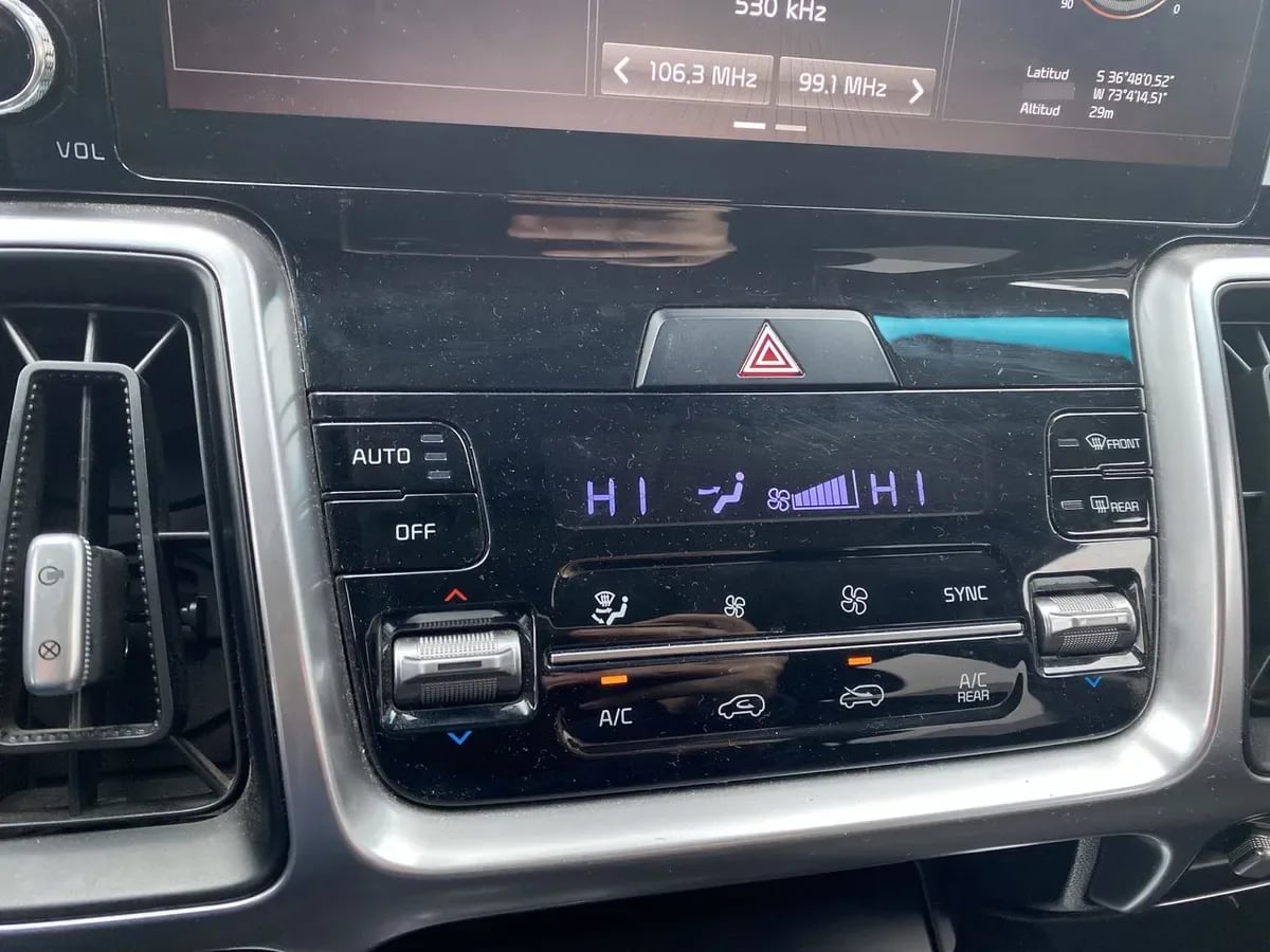Kia Sorento 2.5 Ex Gsl 2wd At6 5p año 2021