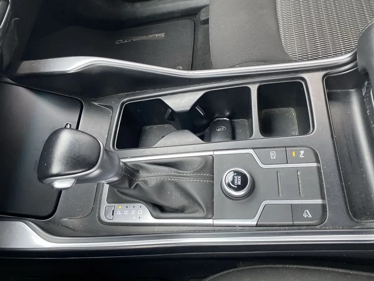 Kia Sorento 2.5 Ex Gsl 2wd At6 5p año 2021