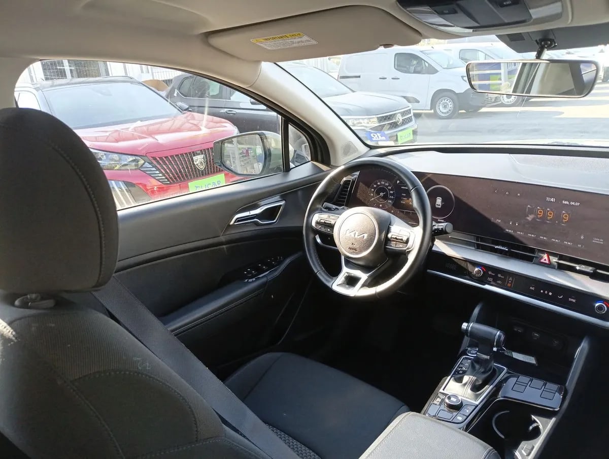 Kia Sportage 2.0 Ex Dies 2wd 8at 5p año 2025