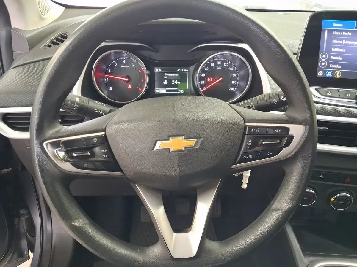 Chevrolet Tracker 1.2t Ls Fwd Mt 5p año 2022