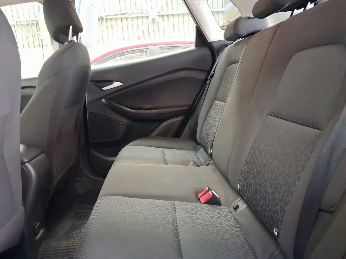 Chevrolet Tracker 1.2t Ls Fwd Mt 5p año 2022