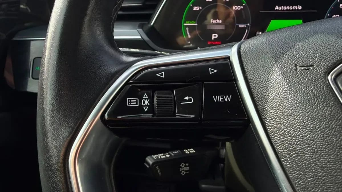 Audi E Tron Quattro año 2022
