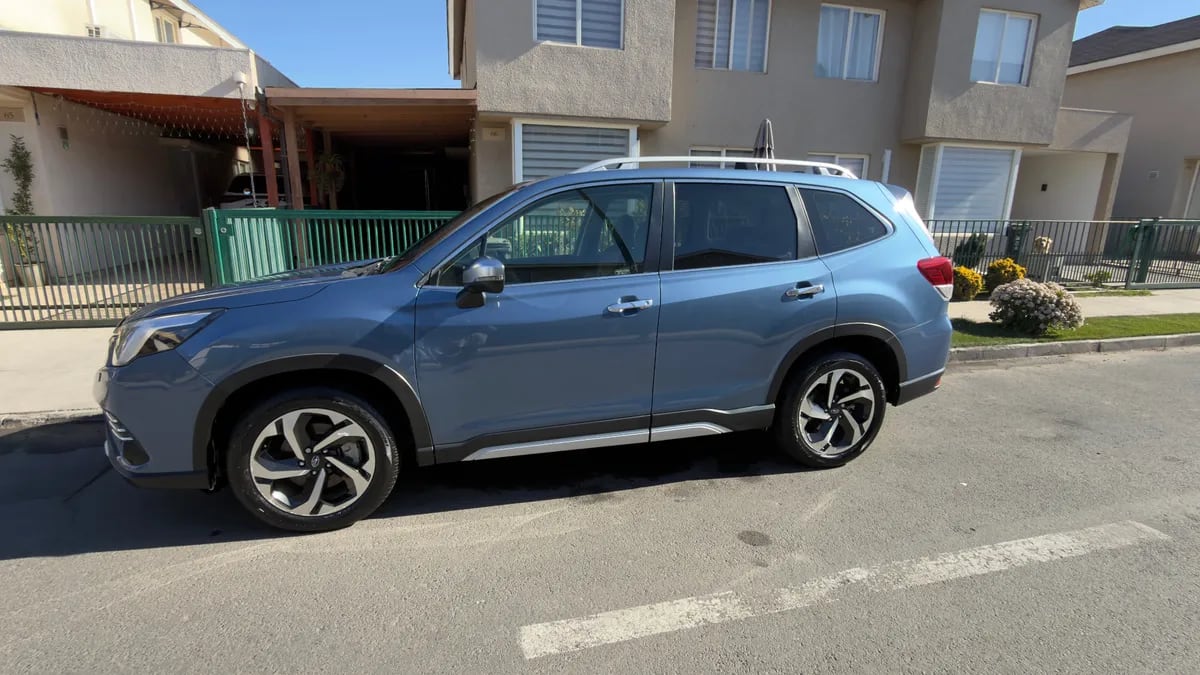 Subaru Forester 2.0 Limited Eyesight At 4x4 año 2024