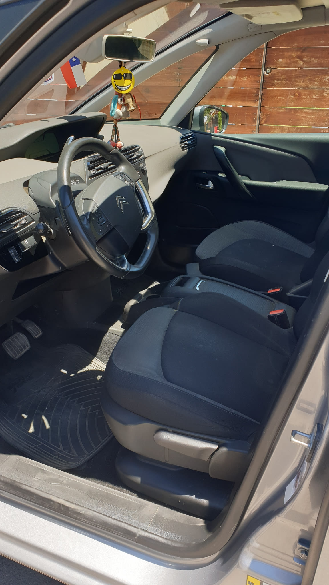 CITROEN C-4 1.6 Picasso Bluehdi Eat6 Feel At Diesel año 2019