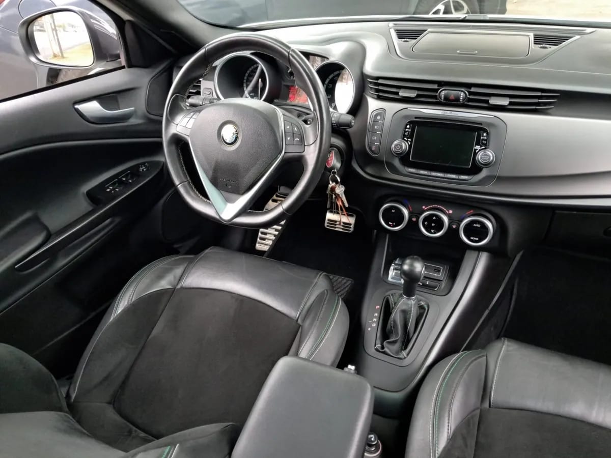 Alfa Romeo Giulietta Otra año 2016