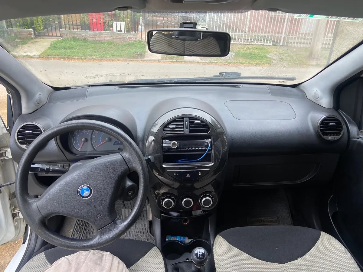 Geely LC 1.3 Ga Mt año 2013