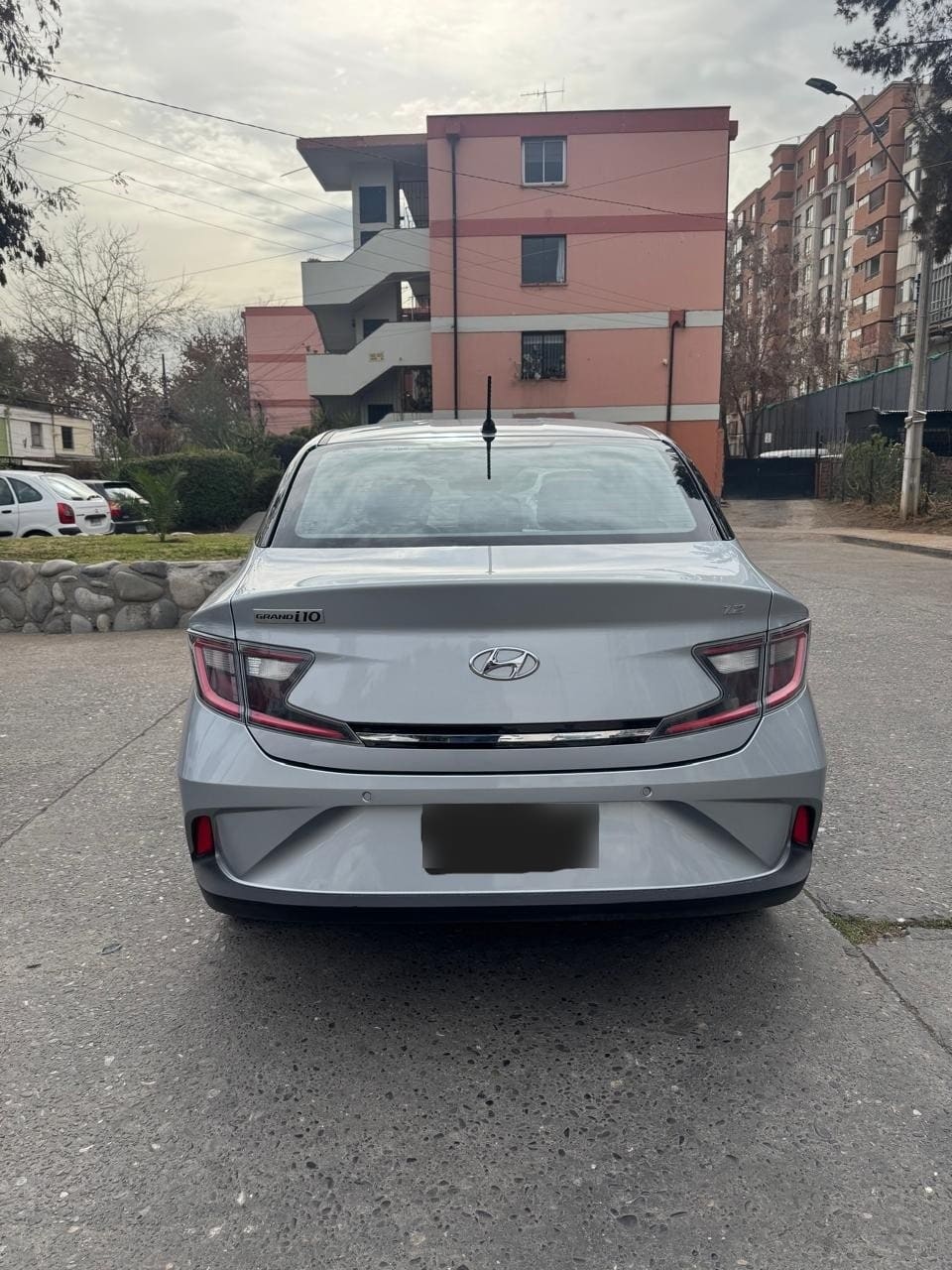 Hyundai Grand I-10 1.2 Hb Plus Fl Mt año 2024