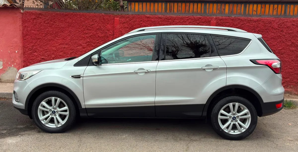 Ford Escape 2.5 S At 4x2 año 2018