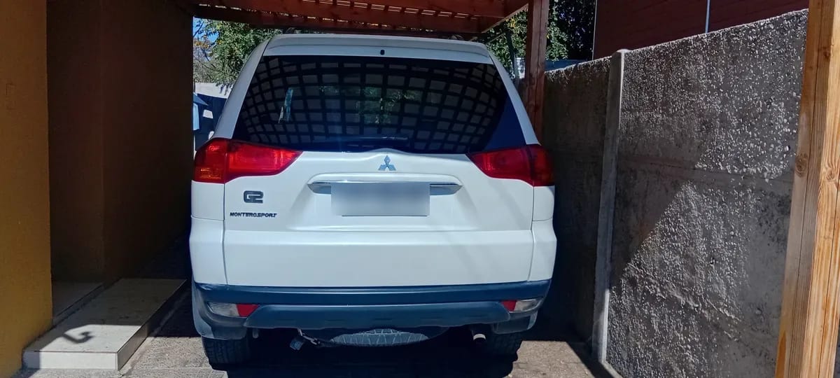 MITSUBISHI MONTERO SPORT 3.2 At Glx 4x4 Dsl G2 año 2011