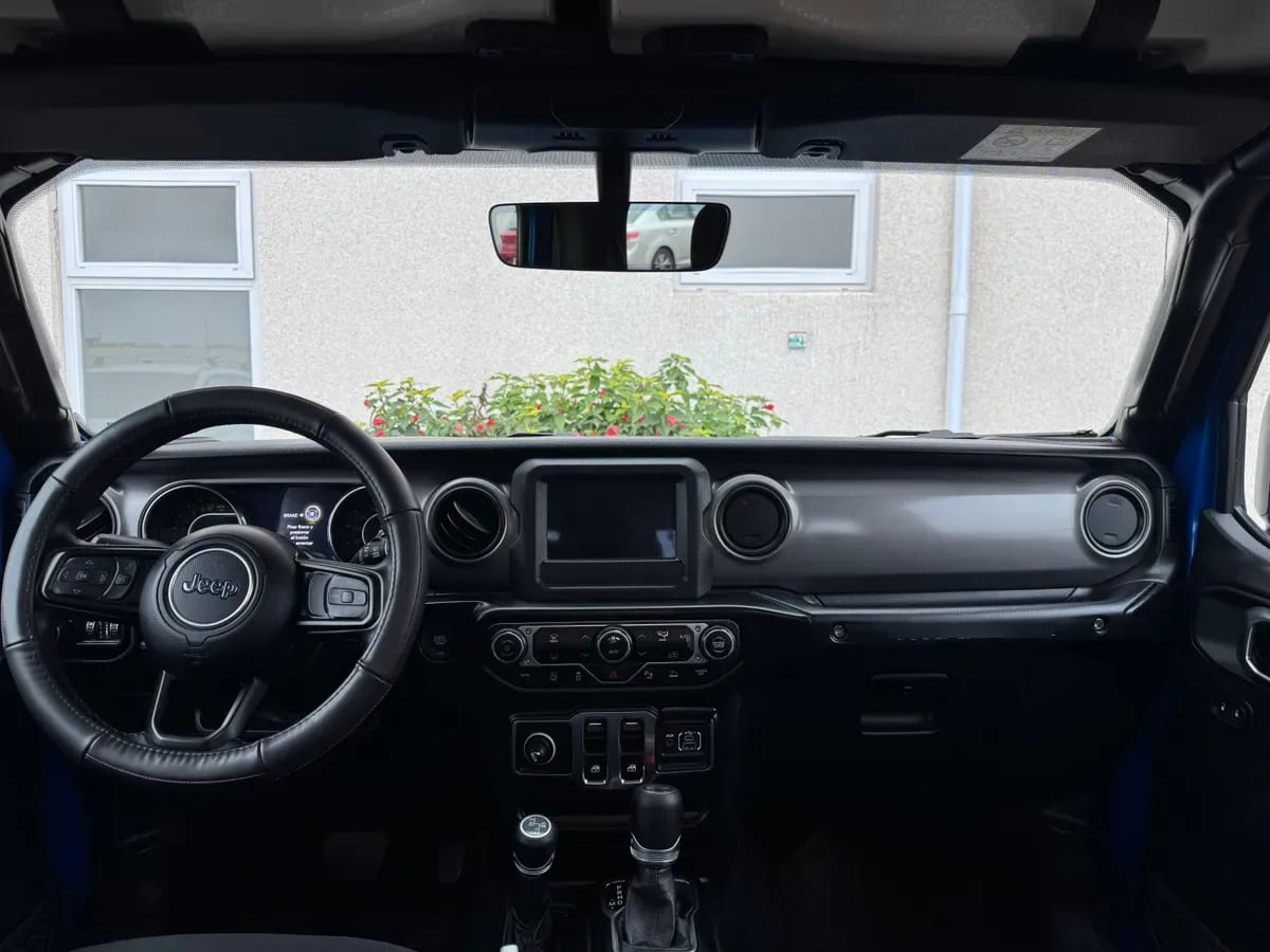 Jeep Wrangler 3.6 Sport X At 4x4 año 2021
