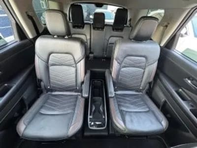Nissan Pathfinder 3.5 Exclusive At 4x4 año 2024