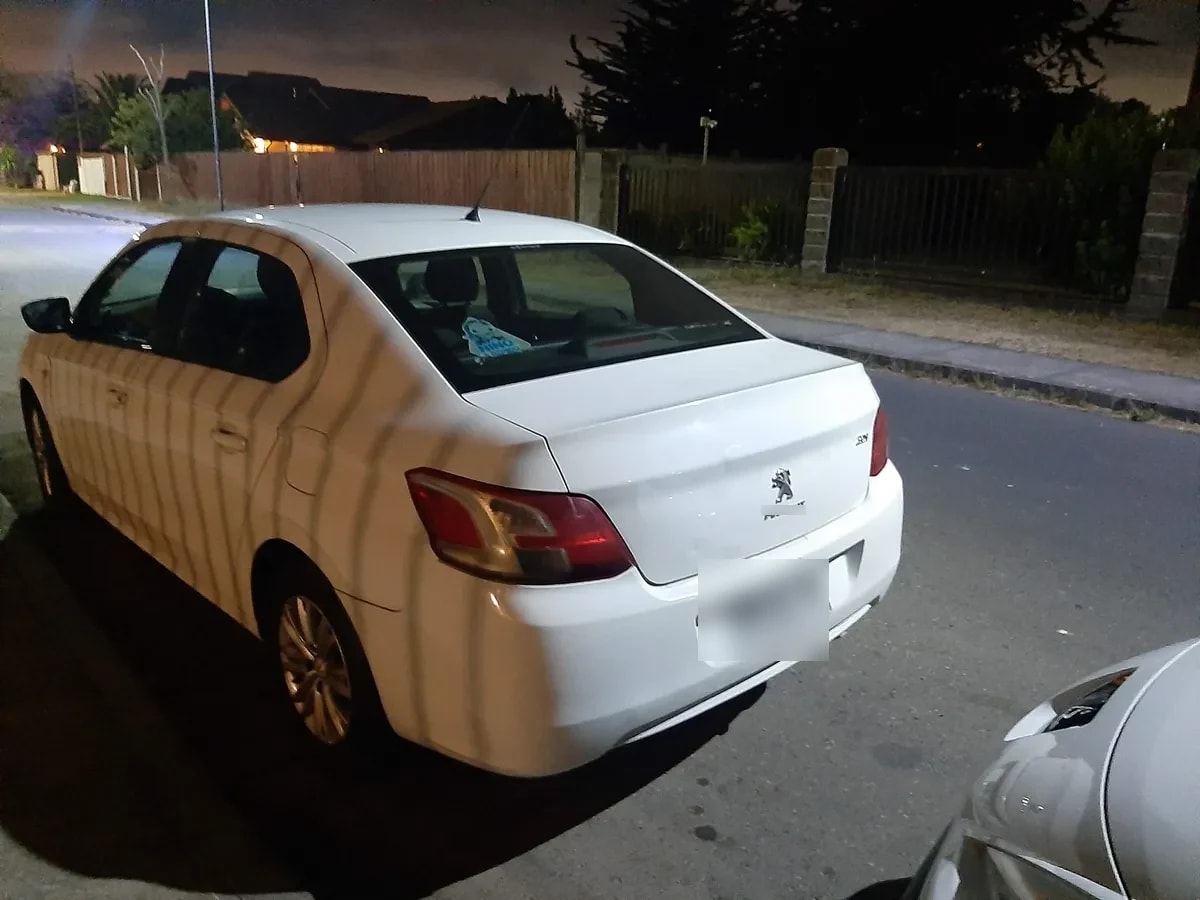 PEUGEOT 301 1.6 Confort Hdi Mt Diesel año 2013