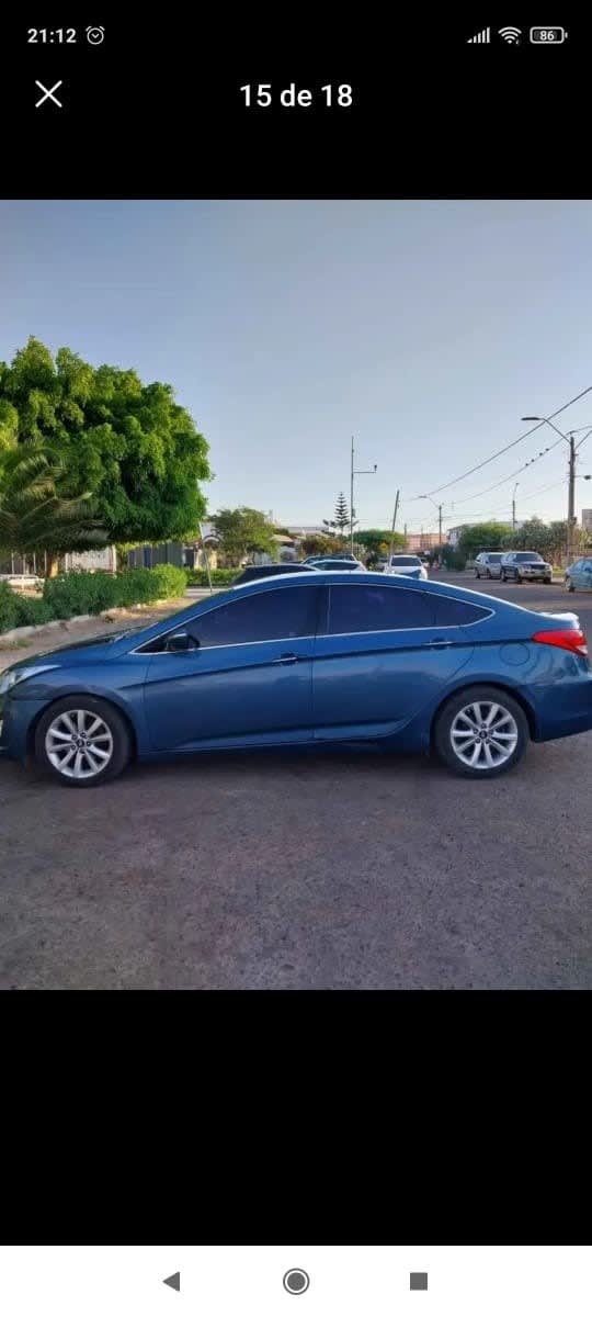 HYUNDAI I-40 2.0 Sw Gls Full At año 2012