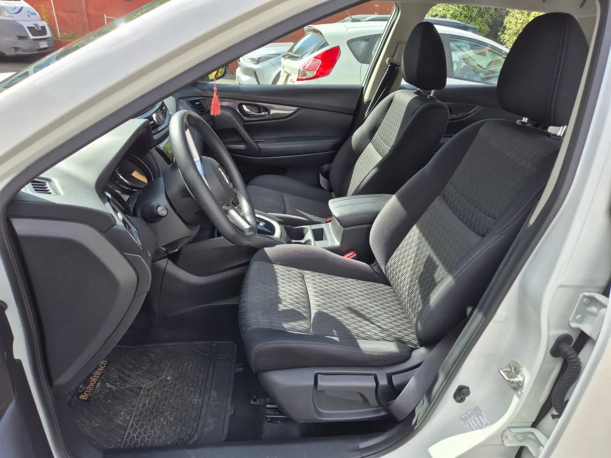 NISSAN X-TRAIL 2.5 Advance Cvt At año 2019