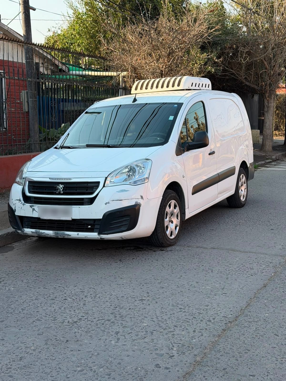 PEUGEOT PARTNER 1.6 Hdi 90 Hp Pack Aa Ev Mt Diesel año 2017