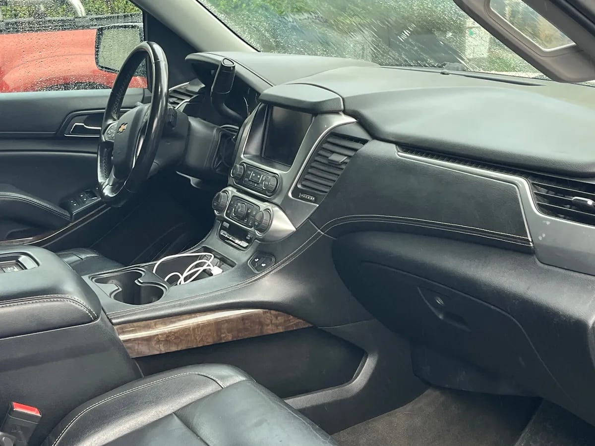 CHEVROLET SUBURBAN 5.3 Lt Iv At 4x4 año 2015