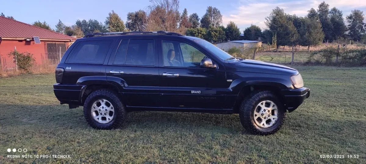 CHRYSLER GRAND CHEROKEE Otra año 2002