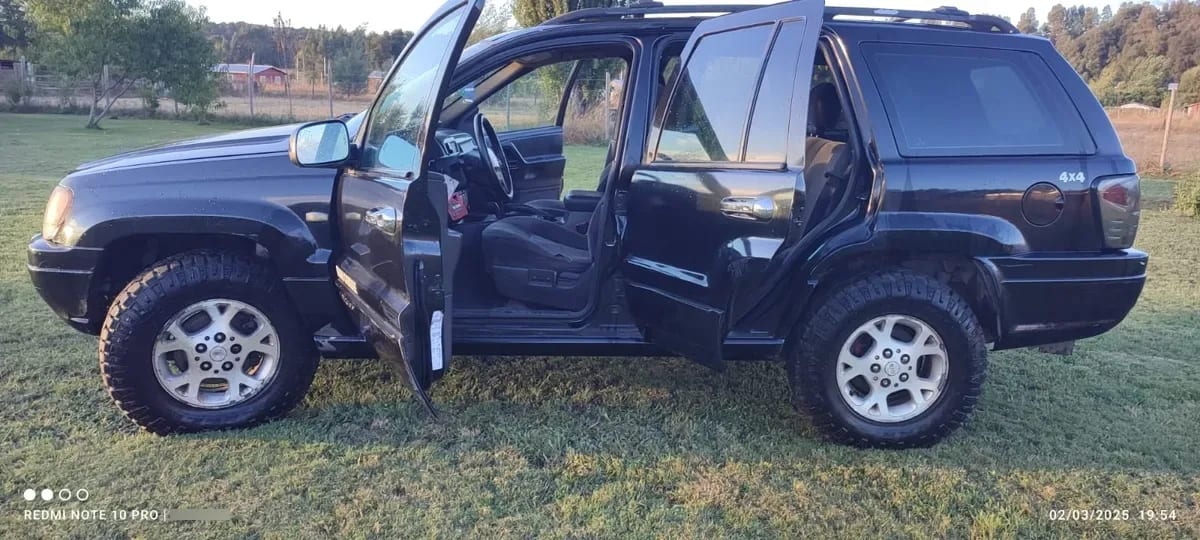 CHRYSLER GRAND CHEROKEE Otra año 2002
