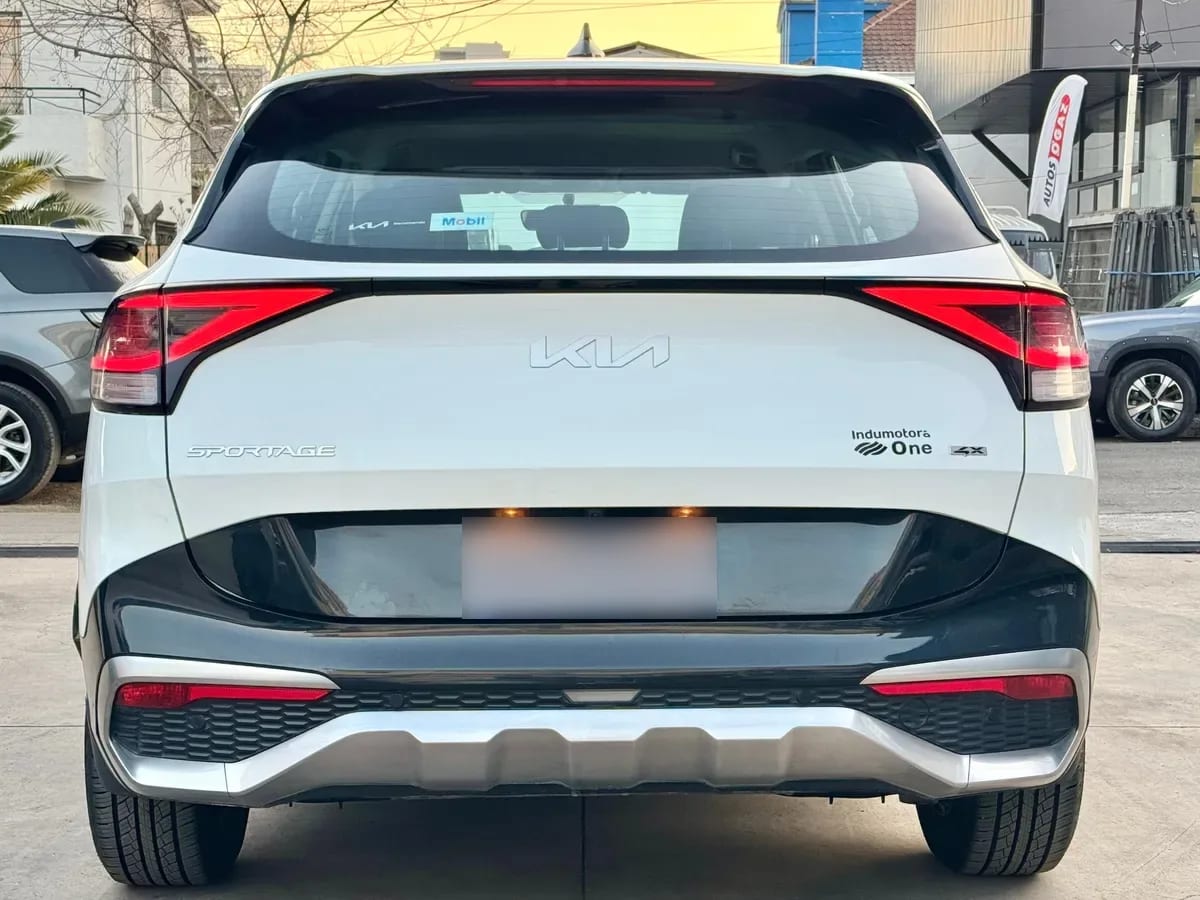 KIA MOTORS SPORTAGE Sportage Ex 2.0l 8at Dsl Awd año 2024