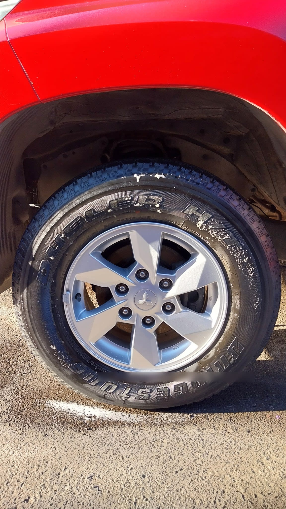 MITSUBISHI L200 2.4 Td Katana Cr Mt 4x2 Diesel año 2022