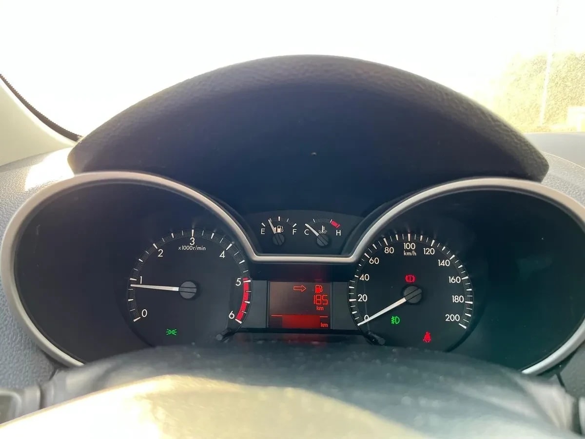 MAZDA BT-50 2.2 Doble Cabina Sdx Mt 4x2 Diesel año 2019