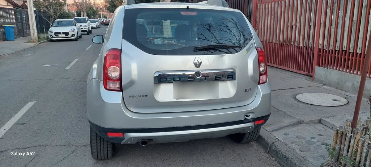 RENAULT DUSTER 2.0 Dynamique Pack Mt 4x4 año 2014