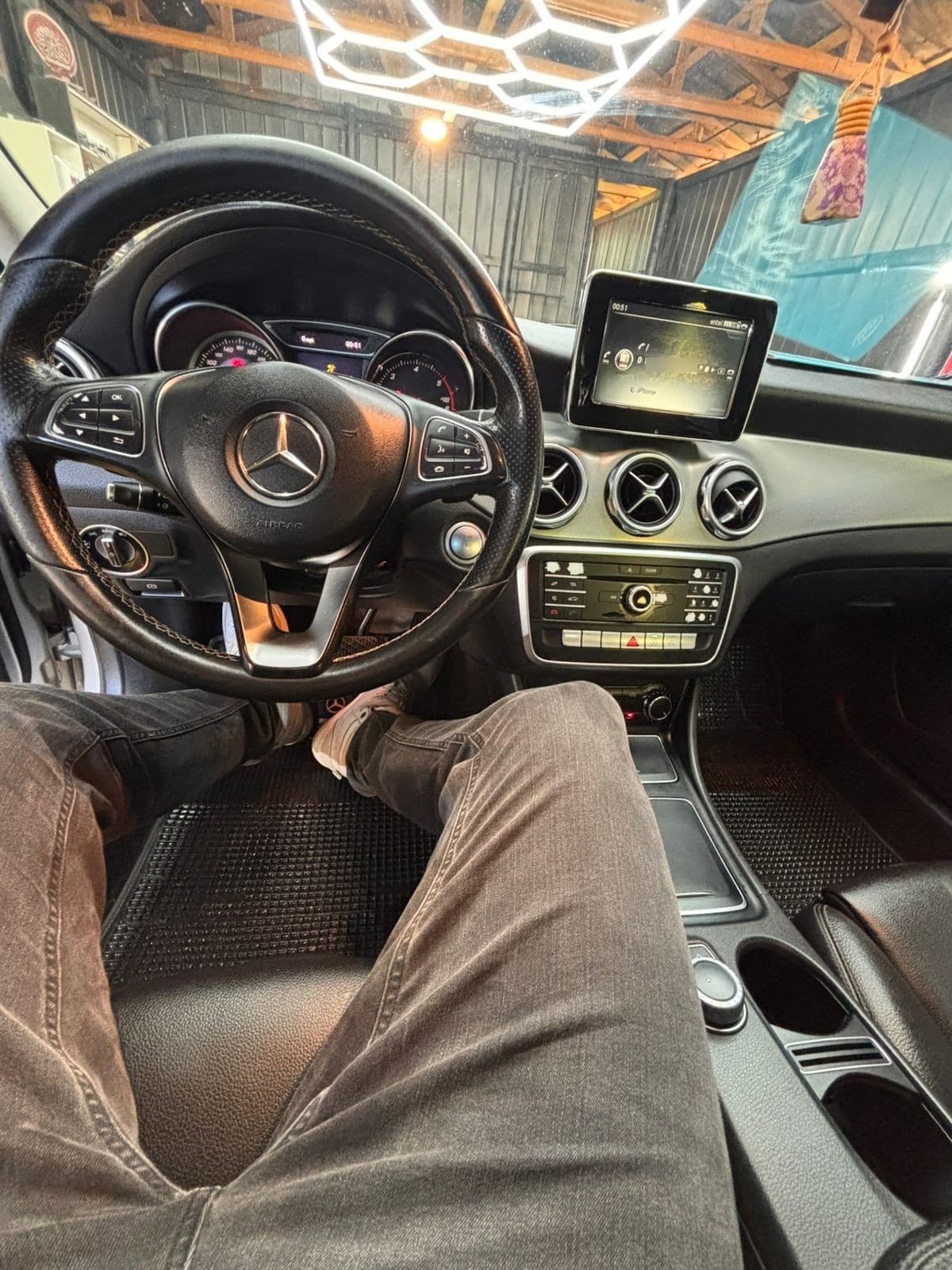 MERCEDES BENZ GLA200 1.6 At año 2018