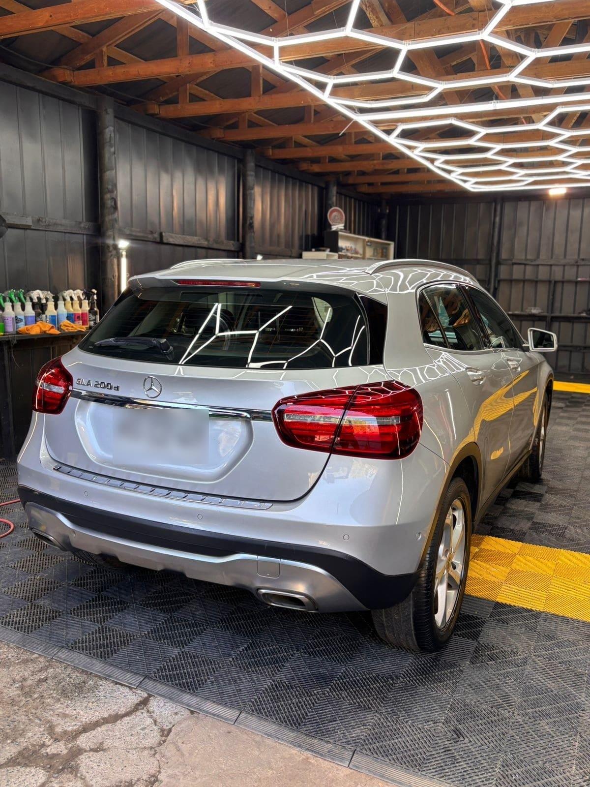 MERCEDES BENZ GLA200 1.6 At año 2018